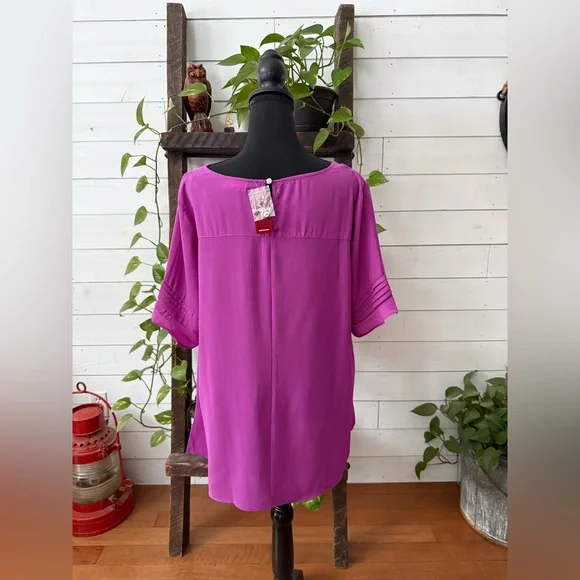 Avenue Vibrant Magenta Blouse - Picture 8 of 17